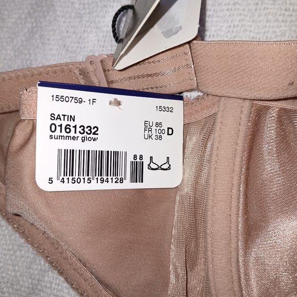 NWT Sz.38D Womens Proma Donna Satin Convertible Bra - Picture 8 of 9